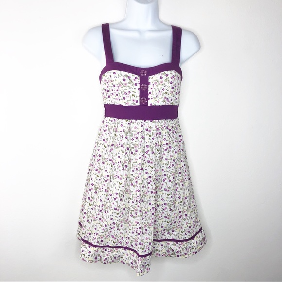 City Triangles Dresses & Skirts - ☀️Floral Dress